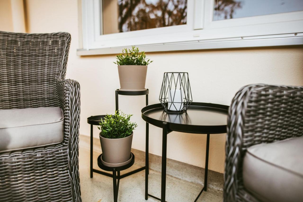 Staylight Cozy Appartement, Ruhig Und Citynah Gelegen, Netflix, Premium Ausstattung เซลเลอ ภายนอก รูปภาพ